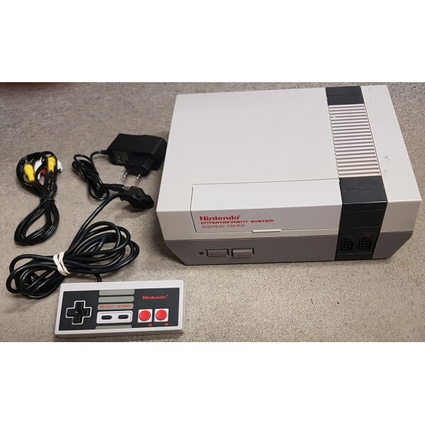 Nintendo NES Med 1 kontroll (SCN)