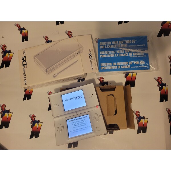 Nintendo DS Lite Vit (i kartong)