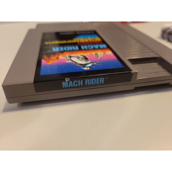 NES Mach Rider (Svensksålt Omärkt) (Se 2 foton) - Bild 2